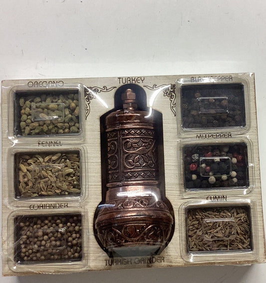 ALI BABA Spice Set with Grinder OGUTUCULU BAHARAT SETI